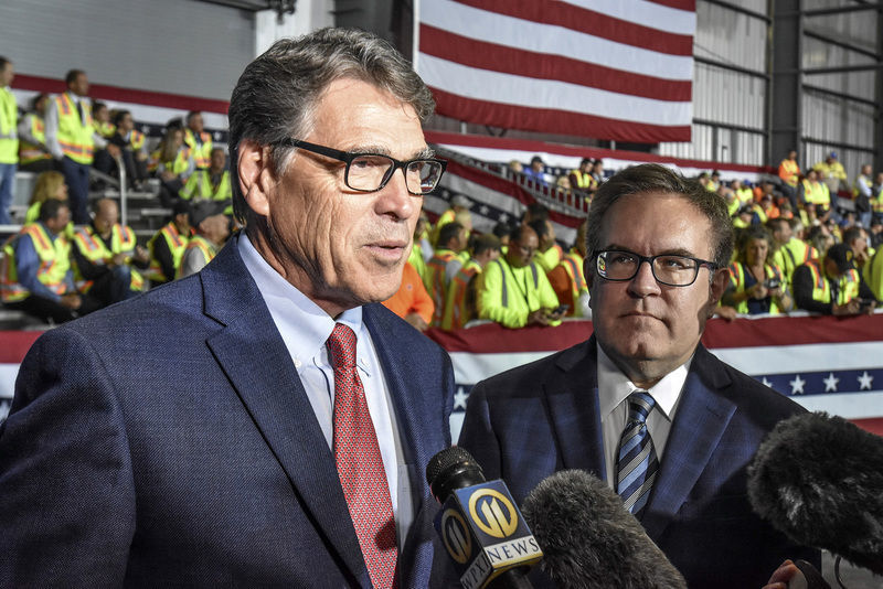 'Sitting on gold': President touts region's energy production in W. Pa. stop perry